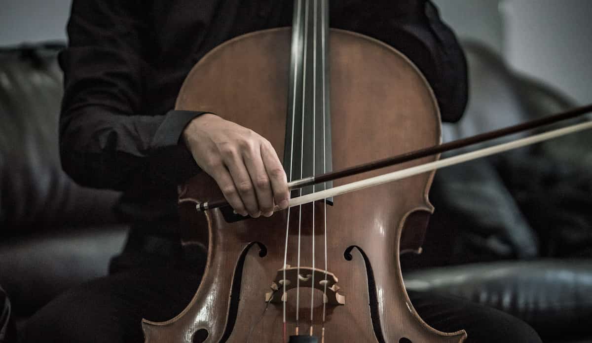 Nauka gry na instrumencie zmienia mózg. I to widać na skanach